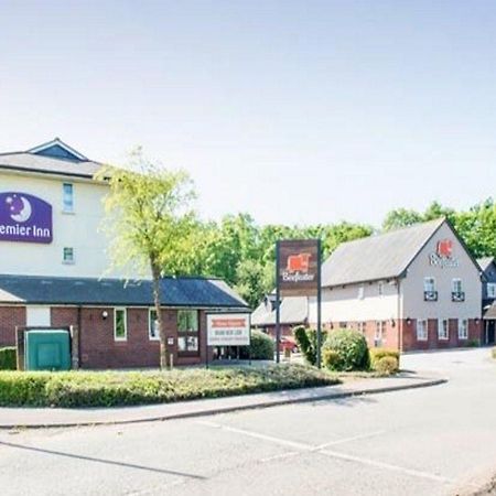 Premier Inn Newport Wales 外观 照片