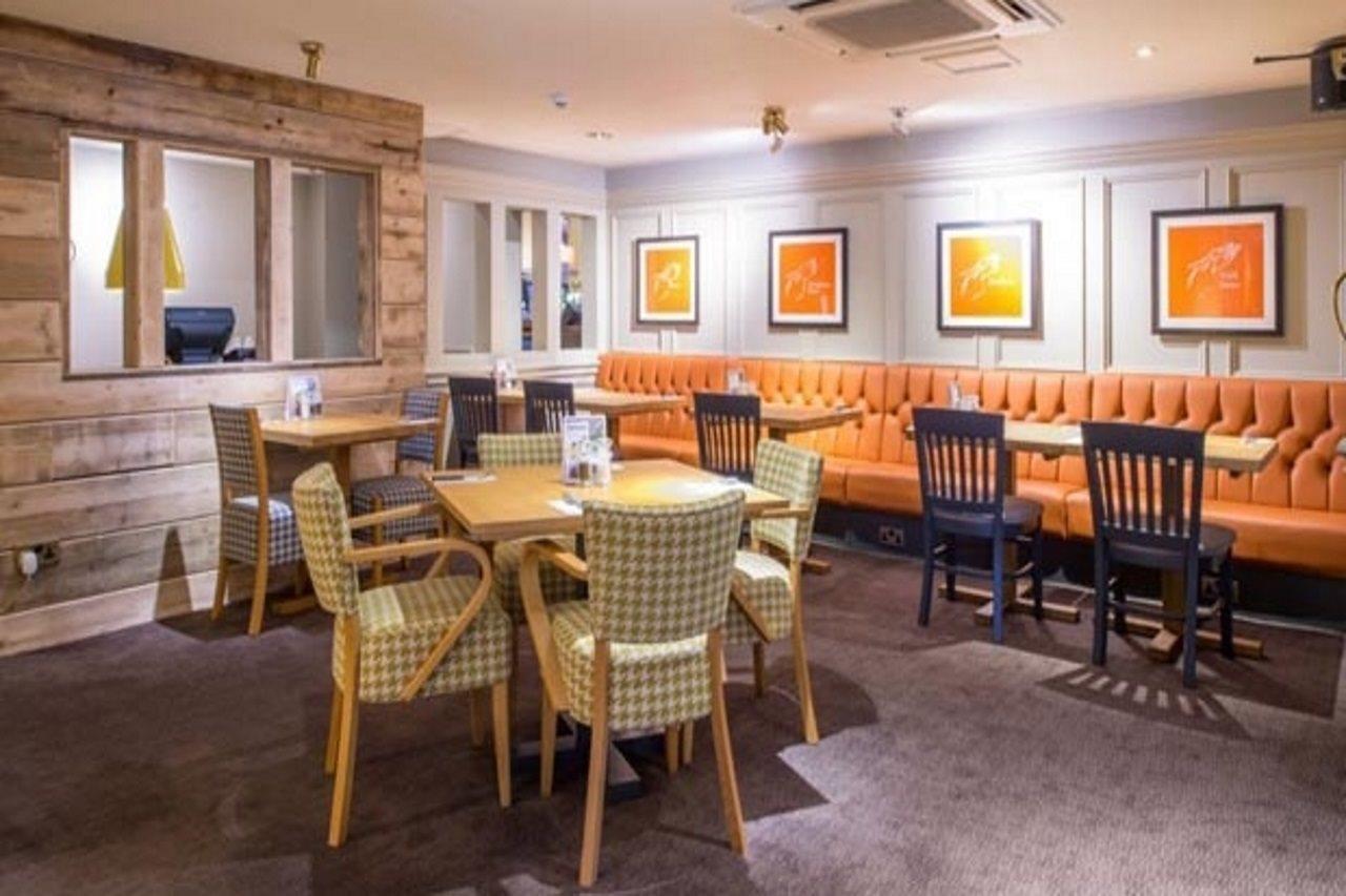Premier Inn Newport Wales 外观 照片